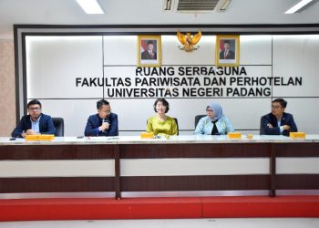 Strategi Layanan di Industri Perhotelan FPP UNP Hadirkan Profesor dari Korea Selatan