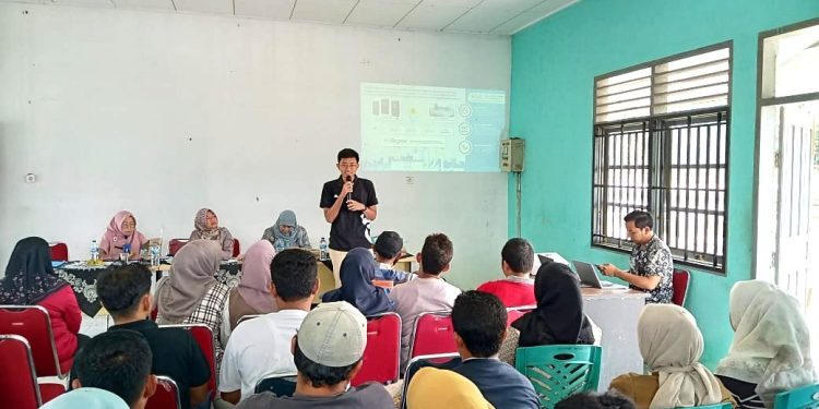 Digitalisasi Usaha Perikanan Koperasi Merah Putih Perkenalkan Teknologi Pintar Budidaya Ikan Modern IoT Energi Hijau