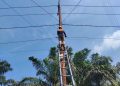 Perkuat Infrastruktur Internet, Pemeliharaan Kabel Fiber Optik di Indragiri Hilir