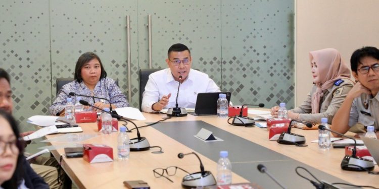 Wamen Ossy Dorong Penyelesaian Konflik Tanah dengan Melibatkan Rakyat dan Menghormati HAM