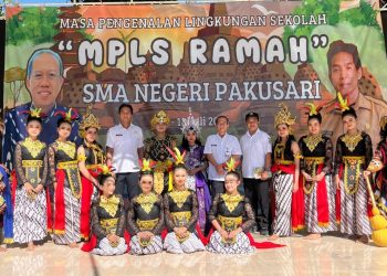 Suasana Sukacita dalam Penutupan MPLS SMA 2025