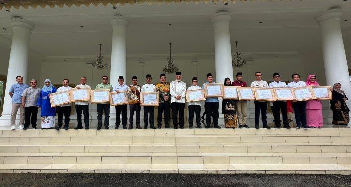14 OPD Menerima Penghargaan, Mahyeldi Tegaskan SPM Bukan Hanya Administrasi