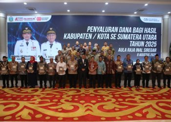 Serahkan DBH, Gubernur Sumut Tekankan Kolaborasi Bupati dan Wali Kota Perkuat Layanan Dasar UHC