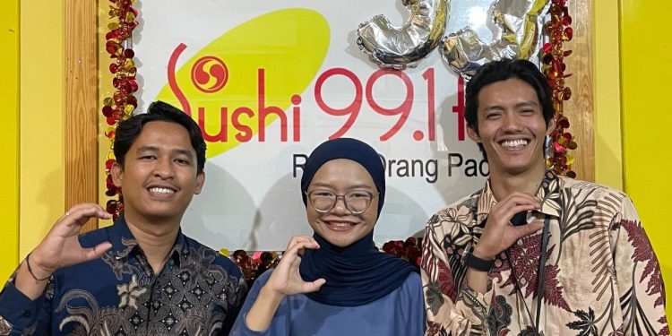 Rayakan Kemerdekaan RI ke-80, Sosialisasi Program RAME ICONNET Lewat Talkshow di Sushi FM Padang