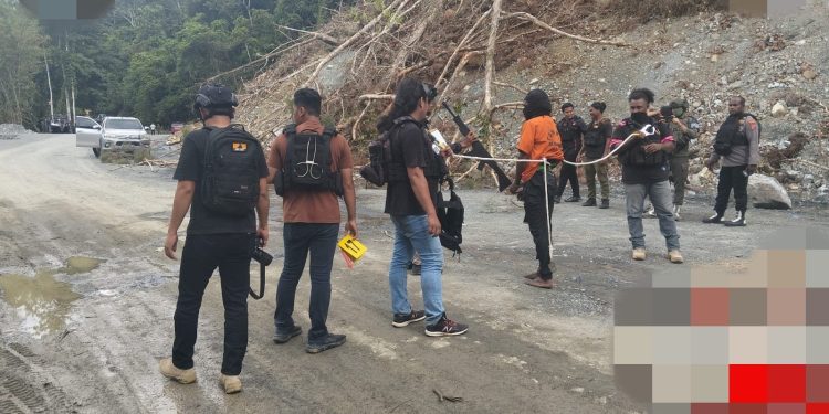Rekonstruksi Pembunuhan 2 Anggota Brimob di Nabire, Satgas Damai Cartenz Tampilkan 21 Adegan