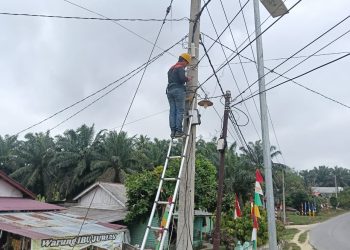 Mitigasi Risiko Gangguan Internet Tingkatkan Keandalan Lewat Pemeliharaan Rutin di Gunung Sahilan