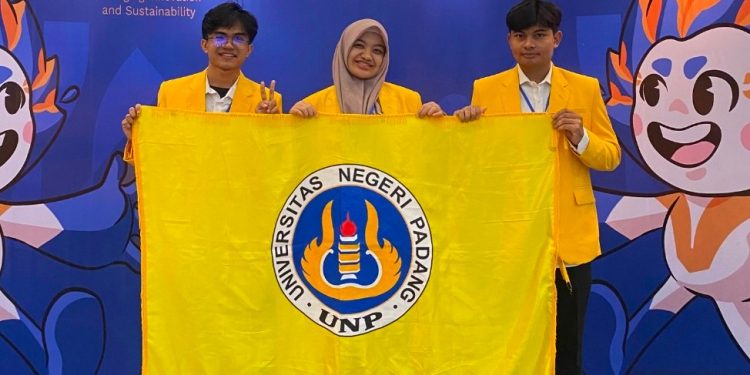 Mahasiswa D3 Statistika Ukir Sejarah Jadi Finalis Olimpiade Vokasi Indonesia 2025