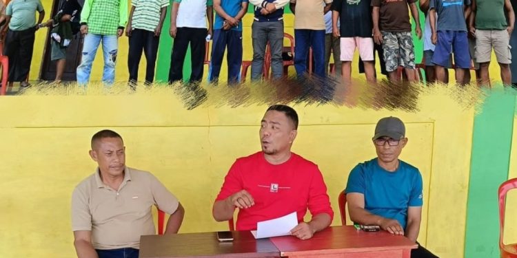 Kadis Komdigi Sula Adakan Pertemuan Dengan Masyarakat Desa Buya Terkait Pembangunan Tower
