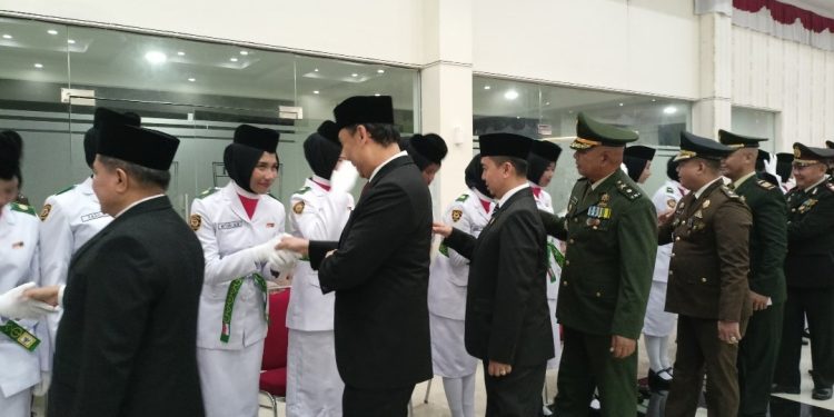 Ketua DPRD Agam Saksikan Pelantikan Paskibraka 2025 dan Dorong Patriotisme Generasi Muda