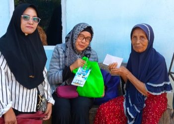 Masyarakat Apresiasi Pengabdian Kesehatan Lingkungan untuk Lansia di Nagari Sungai Kamuyang