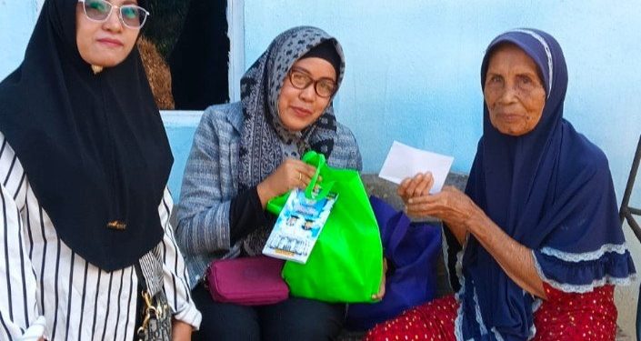 Masyarakat Apresiasi Pengabdian Kesehatan Lingkungan untuk Lansia di Nagari Sungai Kamuyang
