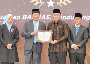 Wamen Ossy Dapat Penghargaan Baznas Award Tahun 2025