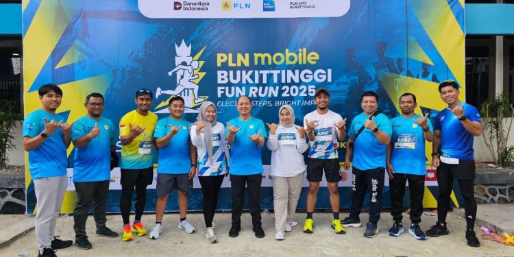 Meriahkan Fun Run 2025 Bukittinggi, Perkenalan Layanan ICONNET dengan Booth Interaktif