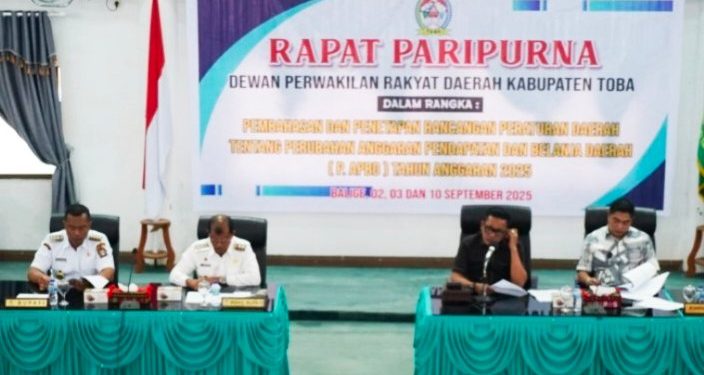 Rapat Paripurna DPRD Toba Bahas Ranperda R-APBD 2025, Pendapatan dan Belanja Daerah Naik