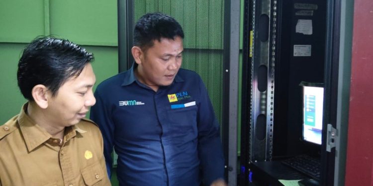 Optimalisasi Layanan Digital di SMAN 3 Pekanbaru Melalui Tinjauan dan Evaluasi Konektivitas