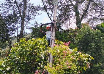 Perkuat Kualitas Layanan, Pemeliharaan Fiber Optik Dilakukan di Sijunjung