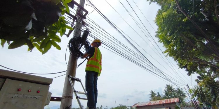 Perkuat Kualitas Internet dengan Pengecekan dan Perapian Kabel Fiber Optik di Kota Padang