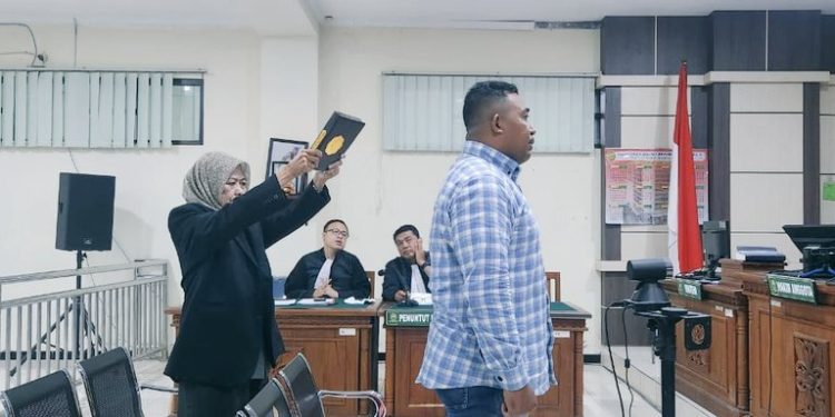 Saksi Ahli Menyatakan Pegawai Bank BUMN Tak Terkena Sanksi Korupsi di Tipikor Semarang