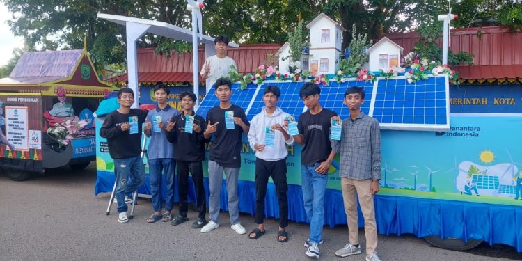 Hari Jadi Kota Otonom Tanjungpinang Ke-24, PLN Perkenalkan Inovasi Energi Hijau Melalui Pawai Budaya