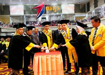 Logo Dies Natalis ke-71 UNP Hiasi Wisuda ke-140 Hari Ketiga Secara Resmi Diluncurkan