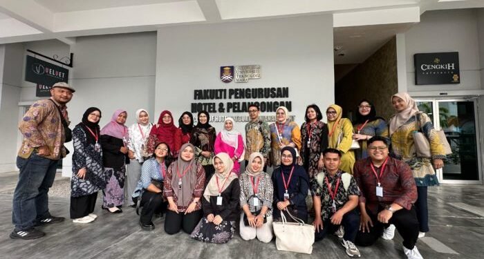 Mahasiswa Pascasarjana Pariwisata UNP Studi Lapangan di UiTM Malaysia untuk Wawasan Global
