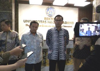 UNP Ikut Drill Gempa Tsunami, Rektor Tegaskan Komitmen Kampus Siaga Bencana