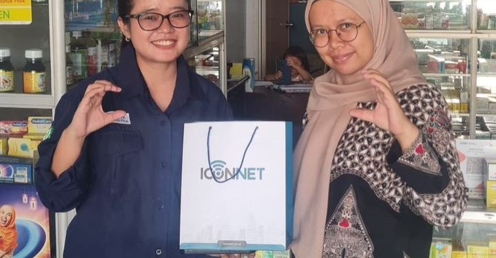 Apresiasi untuk Pelanggan PLN Icon Plus Kunjungi Pelanggan ICONNET di Pekanbaru