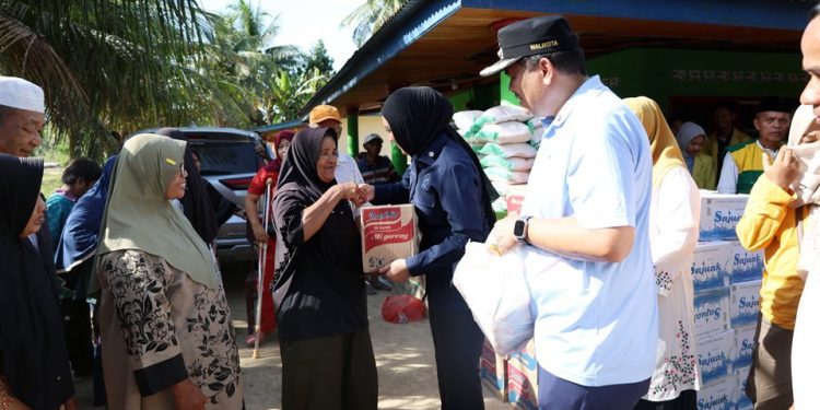 Cindy Monica Berikan Bantuan untuk Korban Banjir