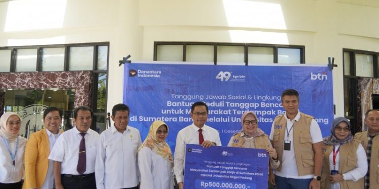 Bantuan Rp500 Juta untuk UNP dari BTN Banjir dan Galodo di Sumbar