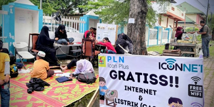 Dukung Pemulihan Bencana Aceh, Sediakan Internet dan Listrik Gratis