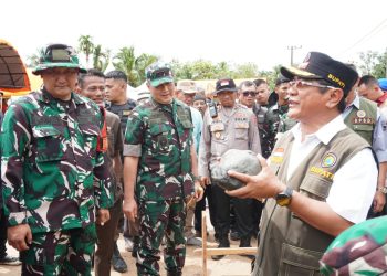 Pembangunan Huntara bagi Korban Banjir dan Longsor di Padang Pariaman oleh Pemerintah