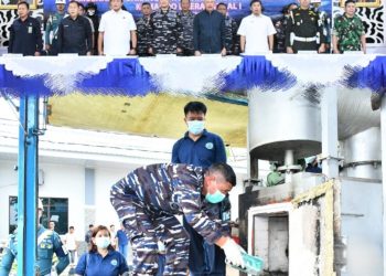 Komitmen TNI AL Amankan Laut Indonesia, KODAERAL I Musnahkan 41,7 Kg Narkoba Ketamine