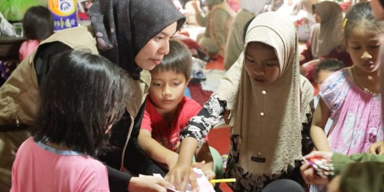 Tim Konseling Trauma Dampingi Korban Banjir Bandang di Jorong Bancah Agam