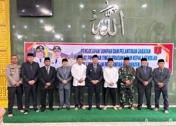 Ketua DPRD Agam Hadiri Pelantikan Pejabat Tinggi dan Kepala Sekolah Baru