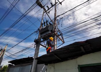Dukung Layanan Telekomunikasi, Pemeliharaan Jaringan Fiber Optic di Kota Padang