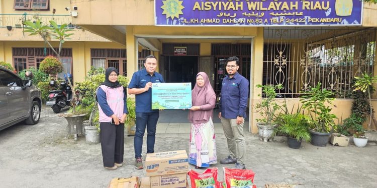 Dukung Kesejahteraan Sosial, Penyaluran Bantuan Sembako ke Panti Asuhan Putri Aisyiyah Pekanbaru