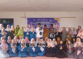 Penutupan pertemuan bulanan pengurus PKK desa dan tausyiah menyambut Ramadan 1447 H